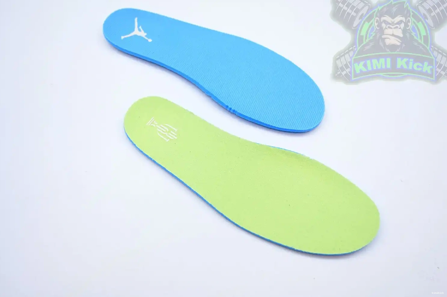 Low Trophy “Away” OG Room 1 Jordan Air x Jordan Kimikick 0621